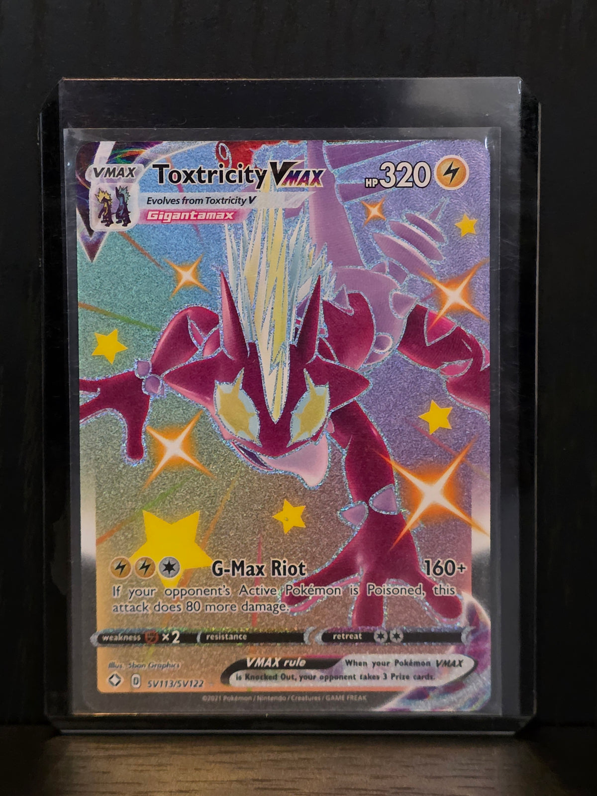 Toxtricity VMAX (Shining Fates: Shiny Vault: SV113/SV122)