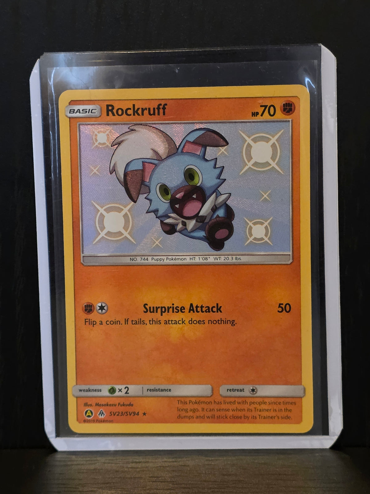 Rockruff (Hidden Fates: Shiny Vault: SV23/SV94)