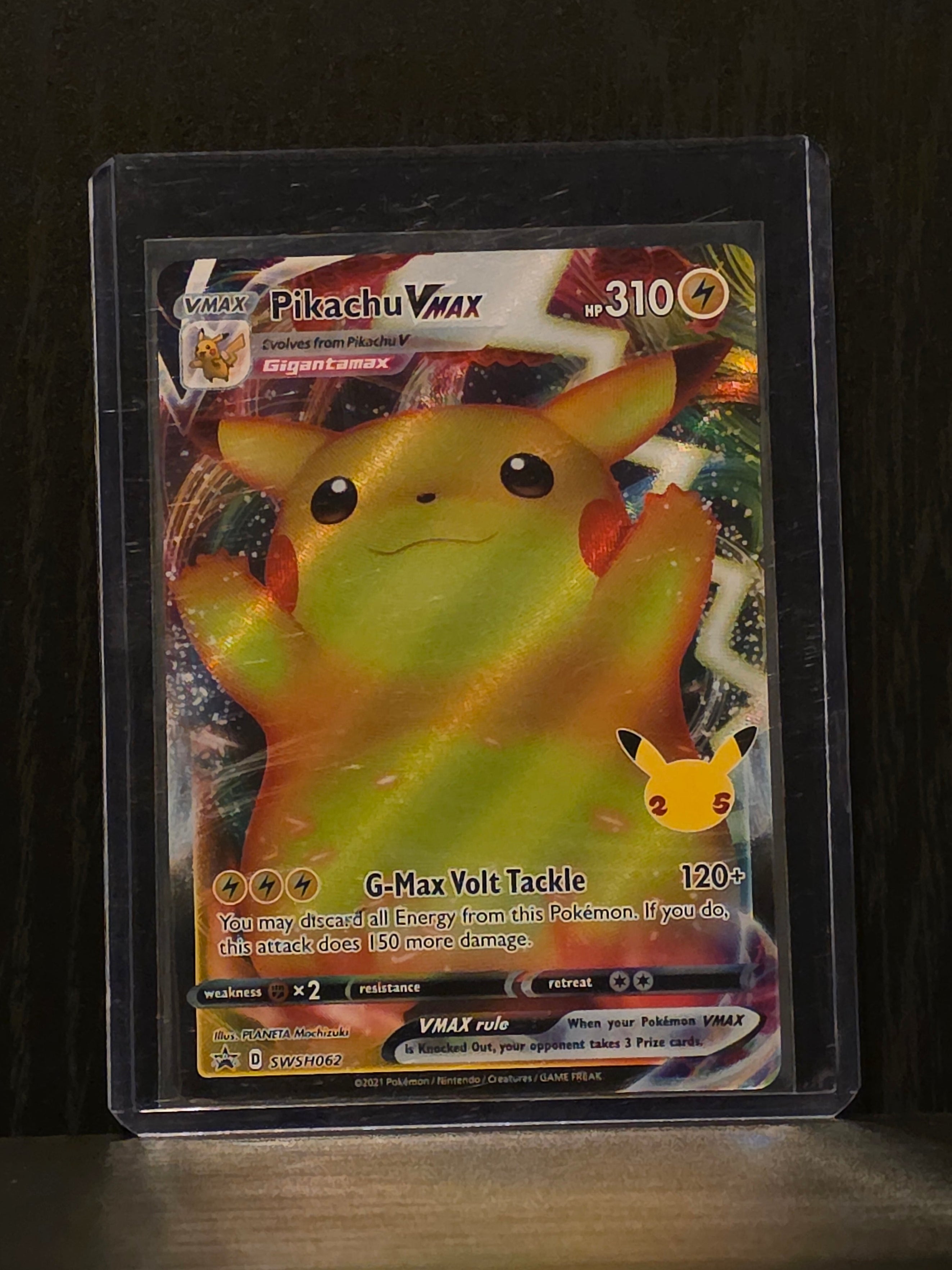 Pikachu VMAX (Sword & Shield Promo: SWSH062)