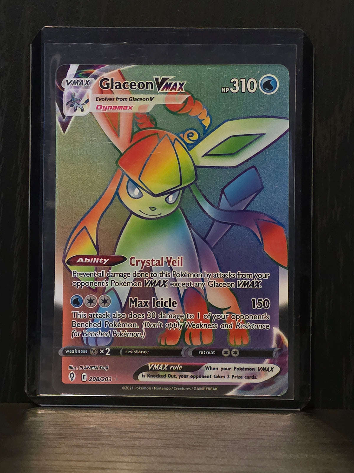 Glaceon VMAX (Evolving Skies: 208/203)