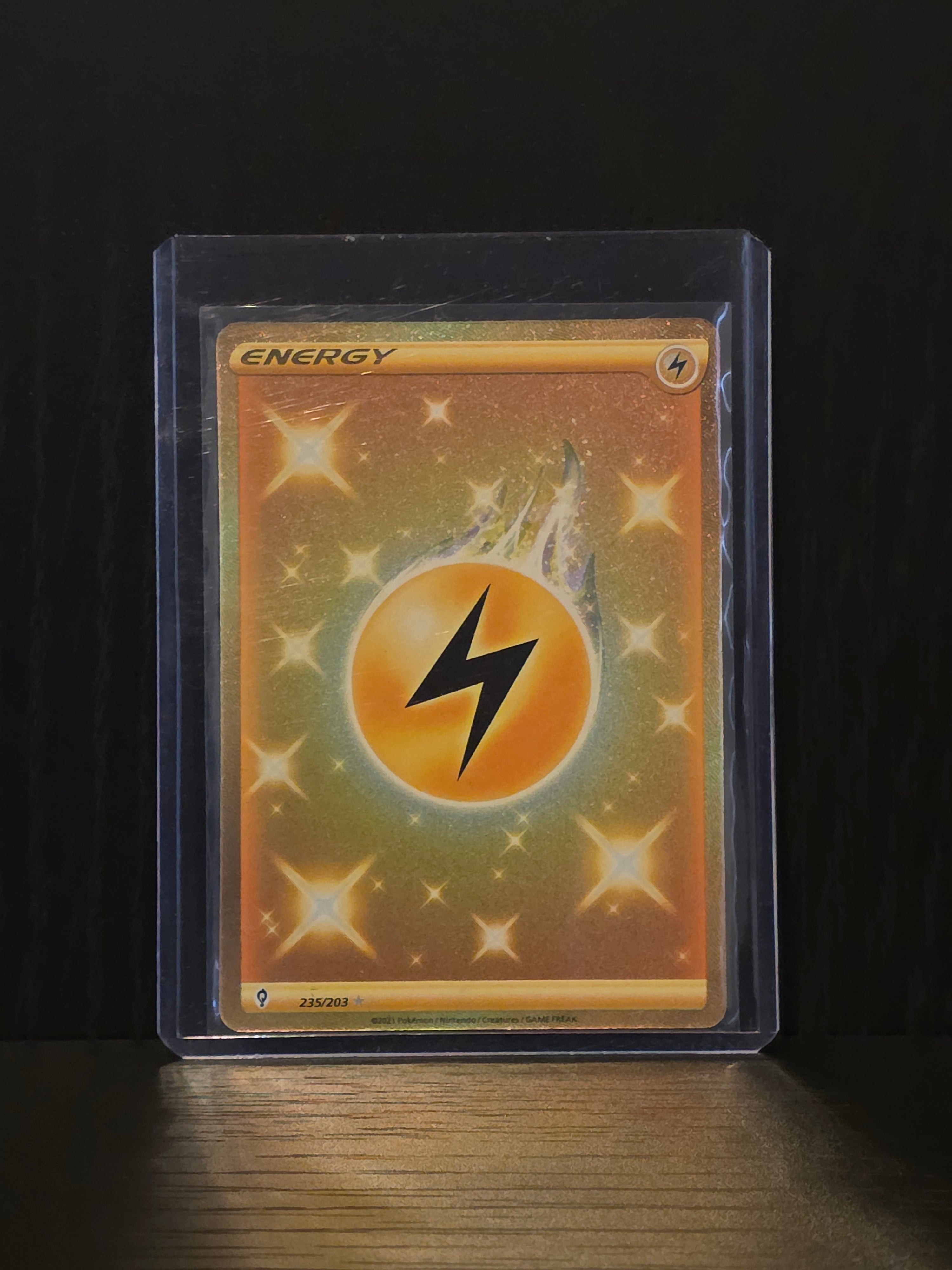 Lightning Energy (Evolving Skies: 235/203)