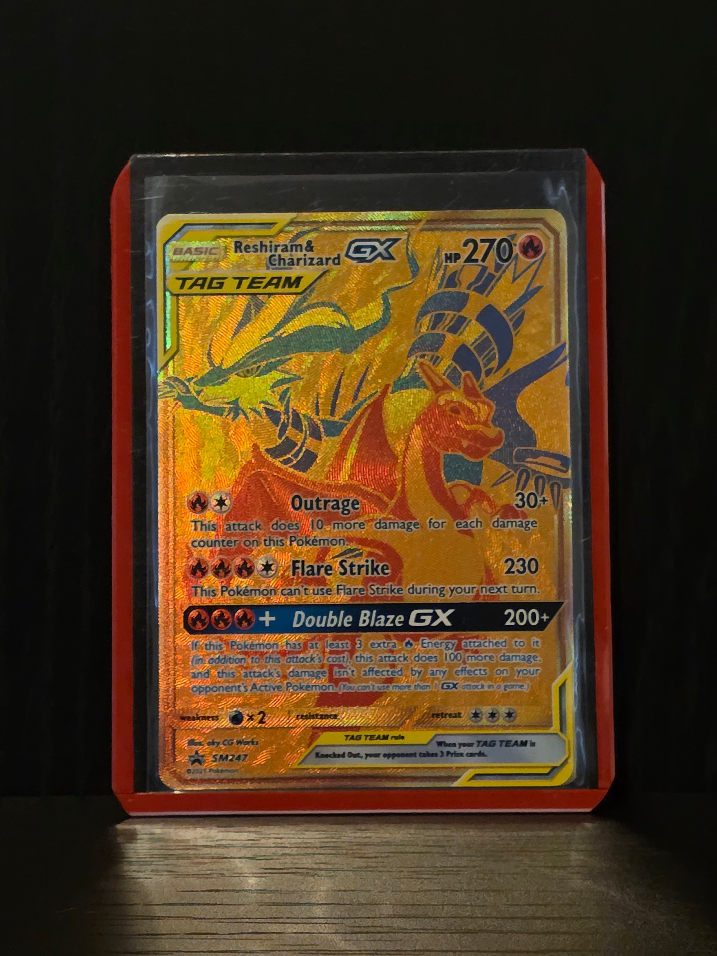 Reshiram & Charizard GX (Sun & Moon Promo: SM247)