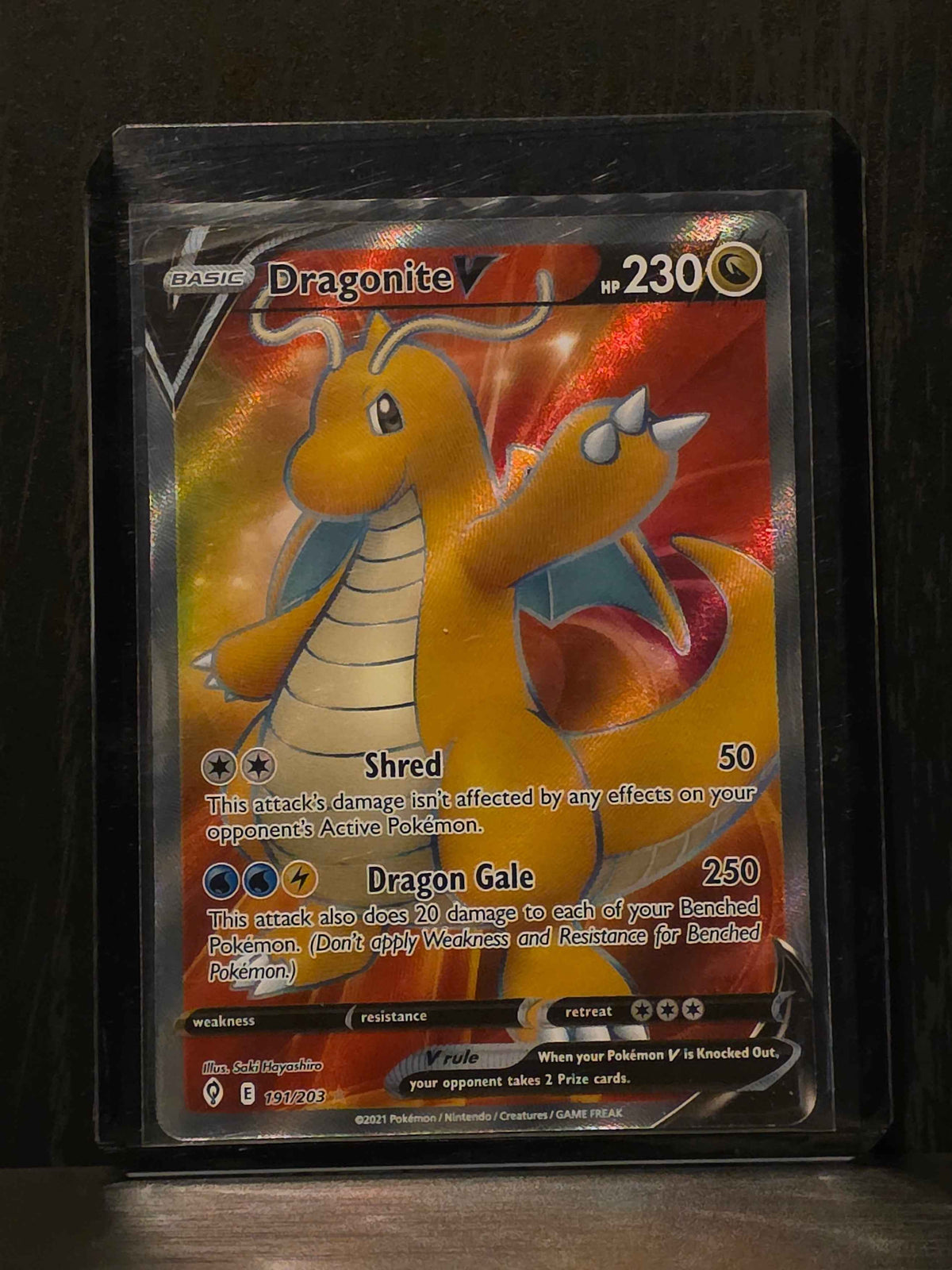Dragonite V (Evolving Skies: 191/203)