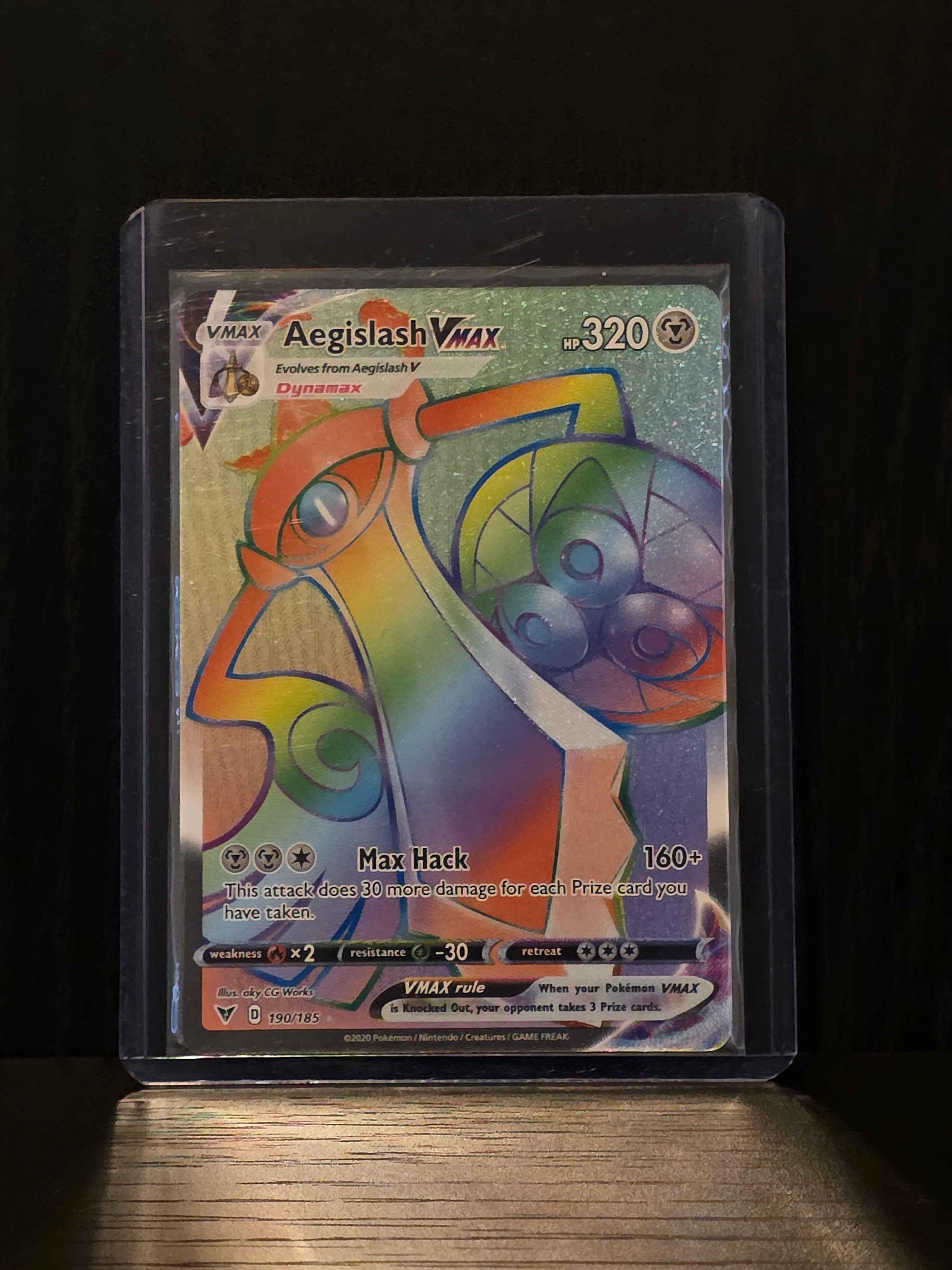 Aegislash VMAX (Vivid Voltage: 190/185) – Kyral Collectables