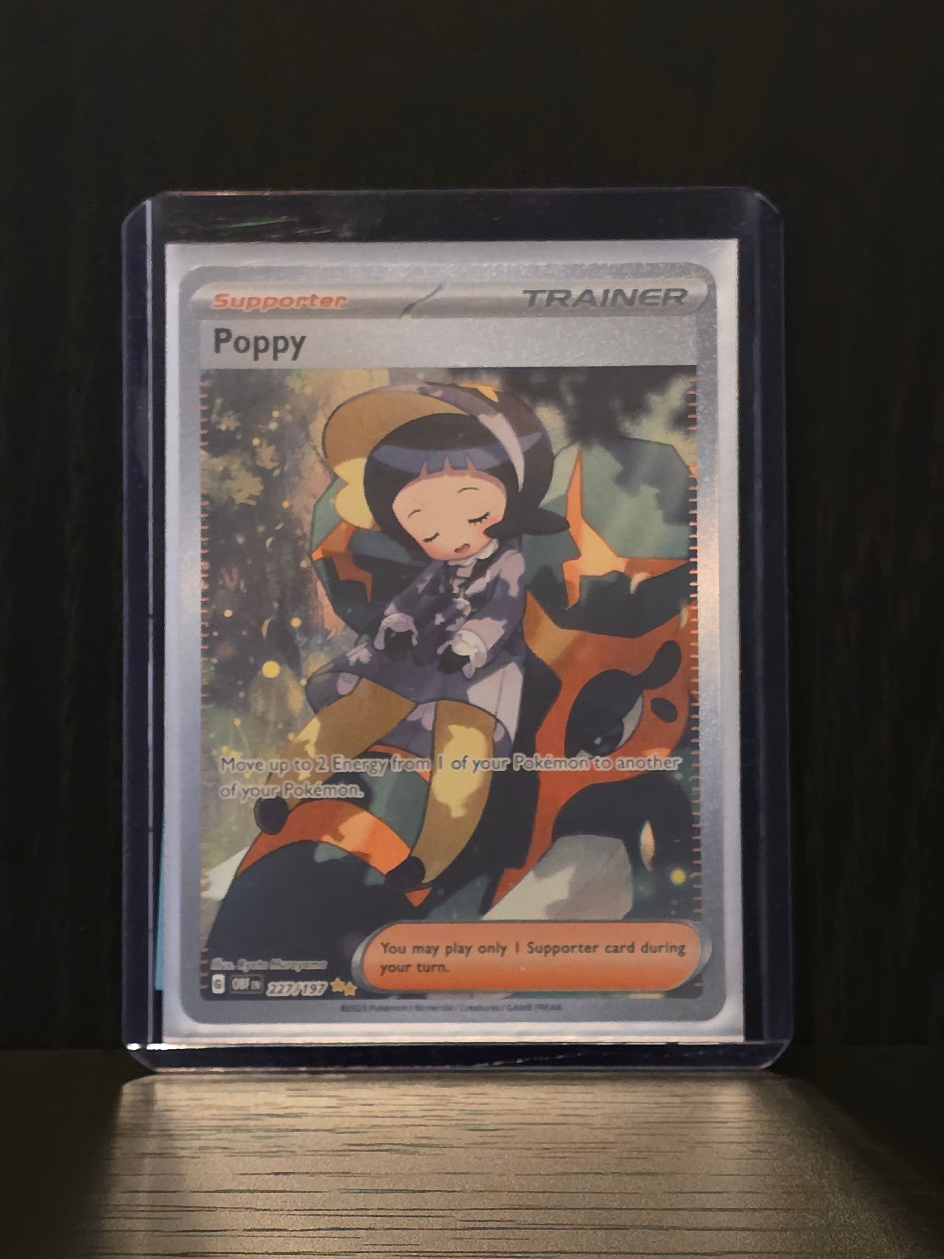 Poppy (Obsidian Flames: 227/197)